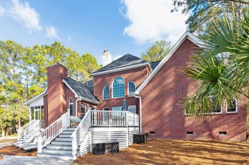 3004 Pignatelli Cres, Mount Pleasant SC  29466-8009 exterior