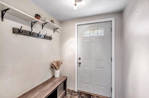 604 13th Ave, Green Bay, WI 54303-1748