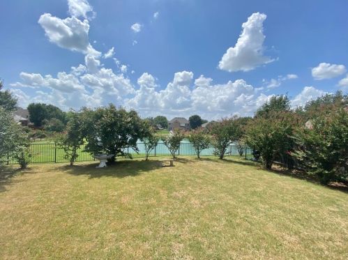2212 Geneva Cir, Denton, TX 76210-2976