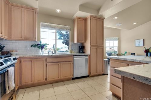 825 Rosana Pl, Nipomo CA  93444-5605 exterior