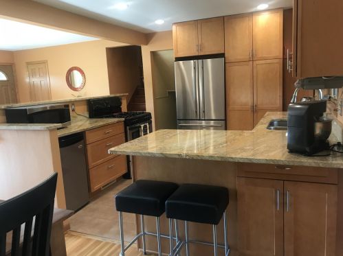 3946 Highland Ave, Saint Paul, MN 55110-4242