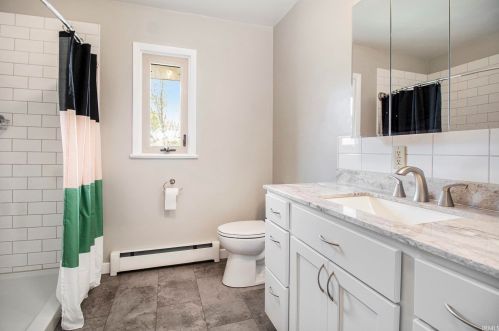 809 12 St, Mishawaka IN 46544-5822 exterior