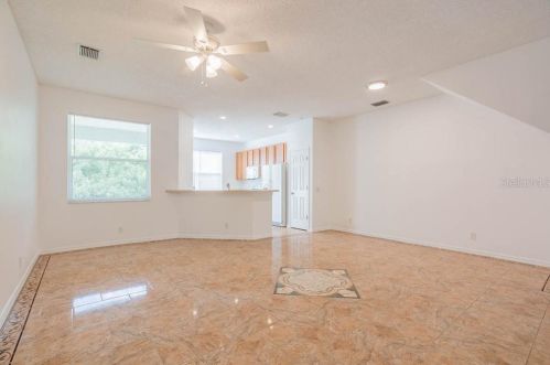 554 Black Lion Dr, Saint Petersburg FL  33716-3472 exterior