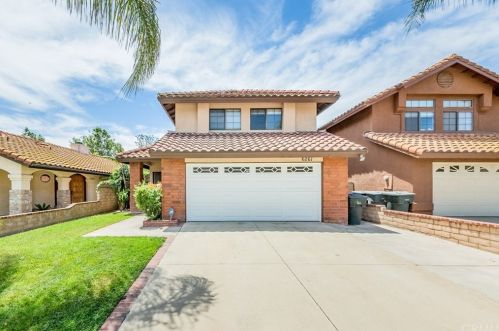 6261 Sunny Meadow Ln, Chino Hills, CA 91709-3269