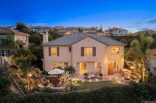 26966 Pebble Ridge Pl, Santa Clarita, CA 91381-0628