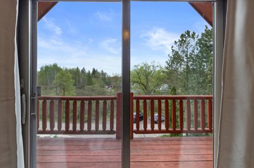 4869 Riverview Dr, Hubertus WI  53033-9777 exterior
