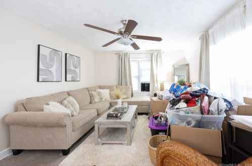 82 Middlefield Ave, Waterbury CT  06705-2723 exterior