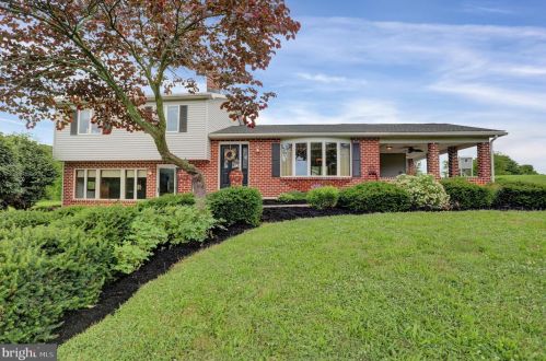 1066 Owl Hollow Rd, Eshcol, PA 17062-9004