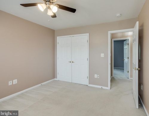 6249 Oakland Dr, Woodbridge VA  22193-7017 exterior