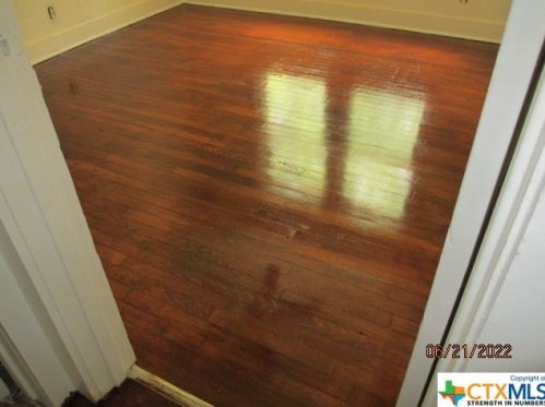 1307 Loma Vista Ave, Victoria TX  77901-4101 exterior