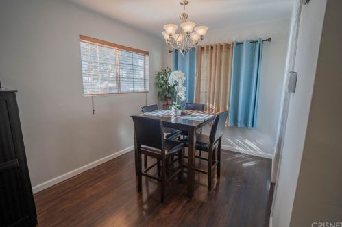 8341 Cantaloupe Ave, Van Nuys CA 91402-3806 exterior