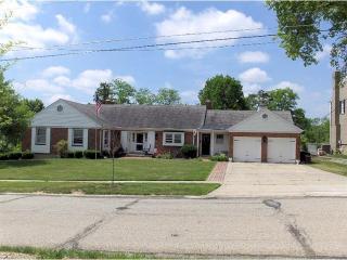 2681 Cyclorama Dr, Cincinnati, OH 45211-8314