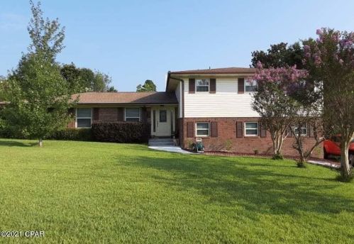 8895 Scenic Hills Dr, Pensacola, FL 32514-5681