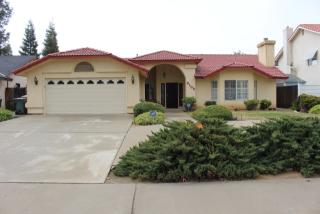 5105 Panorama Dr, Bakersfield, CA 93306-1865