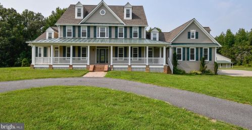 7600 Downstream Ct, Fredericksburg, VA 22408-8806