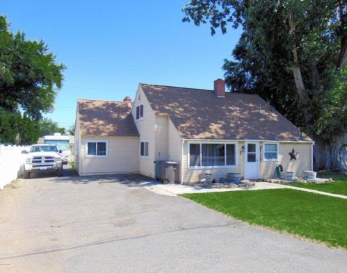 7 56th Ave, Yakima, WA 98908-3102