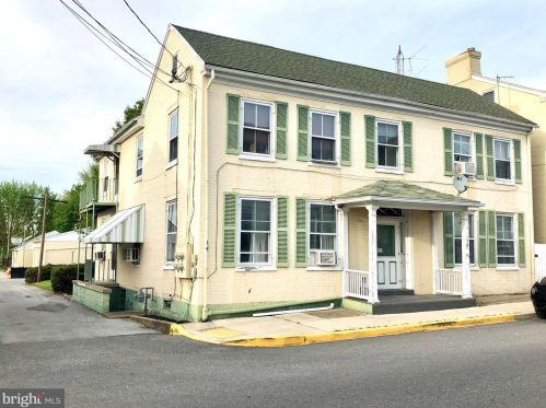 136 Madison St, Upton, PA 17225-1242