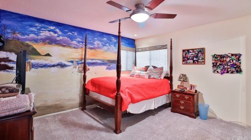 2032 Coolcrest Ave, Upland CA 91784-1242 exterior