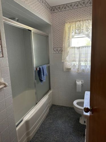 366 Dutch Ln, Hermitage PA  16148-2738 exterior