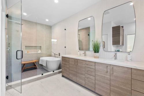 1855 Frankfort St, San Diego CA  92110-3514 exterior