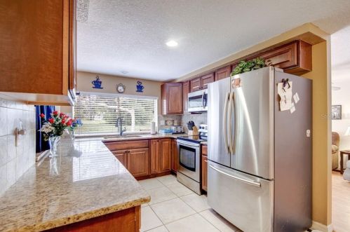 12701 Pinebrook Ln, Port Richey, FL 34667-3078