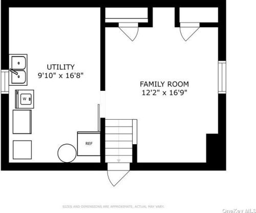 908 New Hyde Park Rd, New Hyde Park NY  11040-3205 exterior