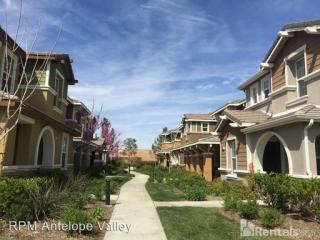 38270 Mendocino Way, Palmdale CA  93550-6562 exterior