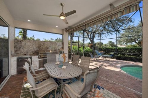 5113 Castlerock Way, Naples FL 34112-7926 exterior