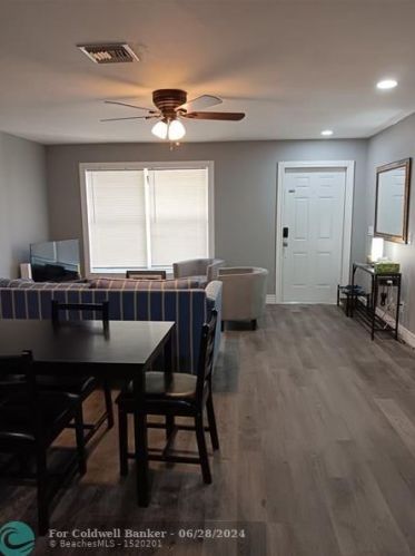 516 4th Ter, Cape Coral FL  33909-0020 exterior