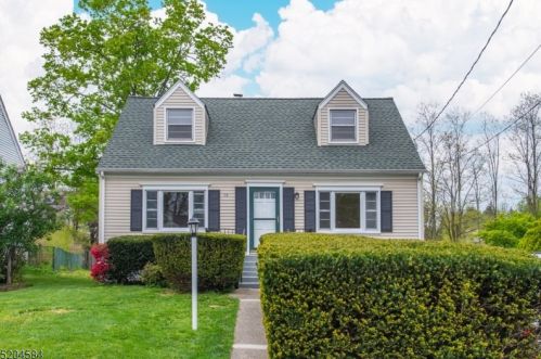 12 Tysley St, Bernardsville, NJ 07924-2516
