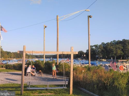 33907 Woodland Cir, Lewes DE  19958-5207 exterior