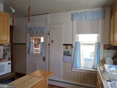 515 Spring Garden St, Carlisle PA  17013-2559 exterior