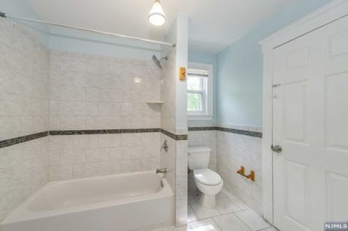 32 Long St, East Orange NJ  07017-1208 exterior