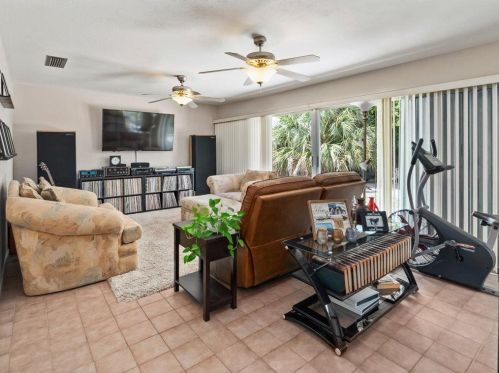 218 Bermuda Rd, Marco Island FL  34145-3969 exterior