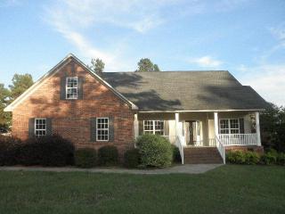 255 Booth Pond Rd, Raeford, NC 28376-9500