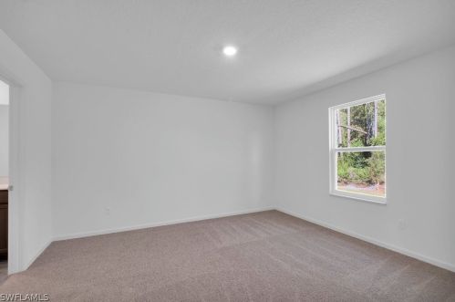 809 Franklin Ct, Ave Maria FL  34142-2796 exterior