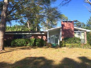 552 Woodbine Dr, Pensacola, FL 32503-3240