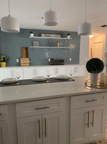 1259 Freeport Dr, Deltona FL  32725-4647 exterior