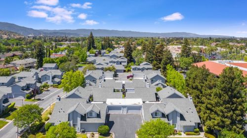 5693 Chesbro Ave, San Jose, CA 95123-3015