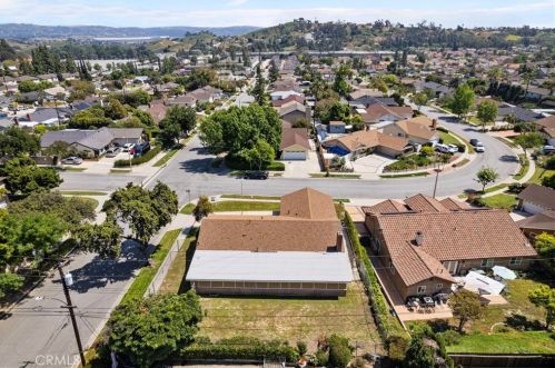 1485 Lassiter Dr, Walnut CA  91789-1210 exterior