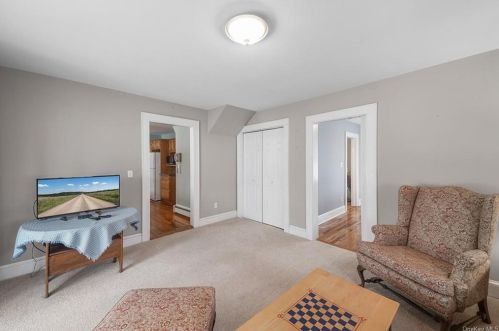 67 Main St, Washingtonville NY  10992-1212 exterior