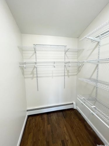 10459 214th St, Jamaica NY  11429-1542 exterior
