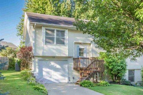 1962 Holiday Rd, Iowa City, IA 52241-1084
