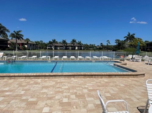 5560 Rattlesnake Hammock Rd, Naples FL  34113-7479 exterior