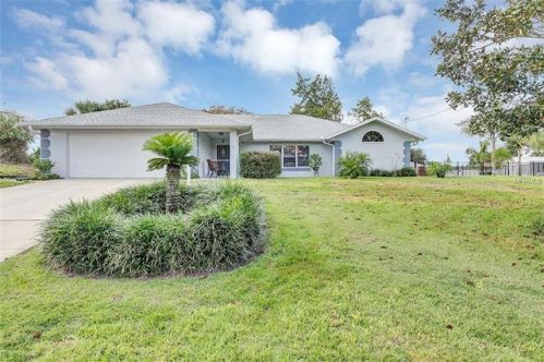 1648 Hanover Ave, Deltona, FL 32725-4808