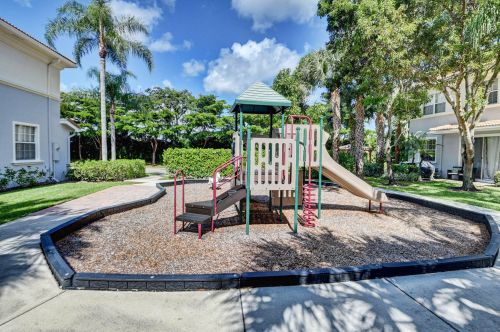 4353 Legacy Ct, Delray Beach FL  33445-3811 exterior