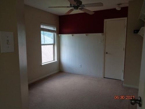 19227 Fisher Ridge Ln, Tomball, TX 77377-5877