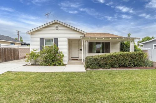 637 G St, Ontario, CA 91762-3127