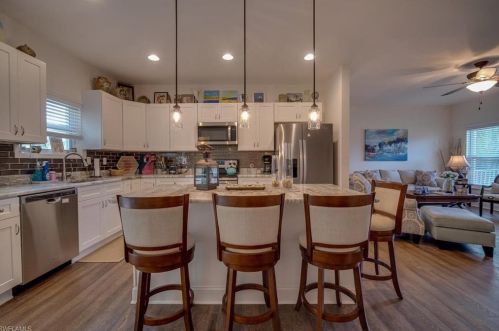 4468 Lake Heather Cir, Saint James City FL  33956-2614 exterior