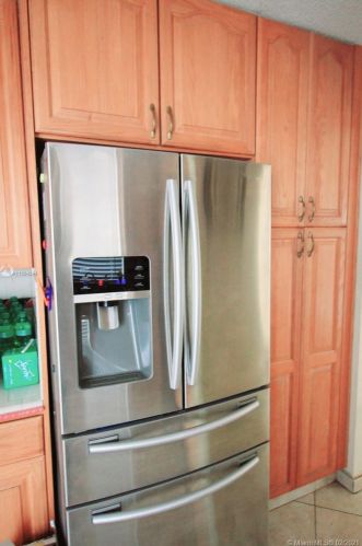 3215 36 Ave, Hollywood FL 33021-1344 exterior